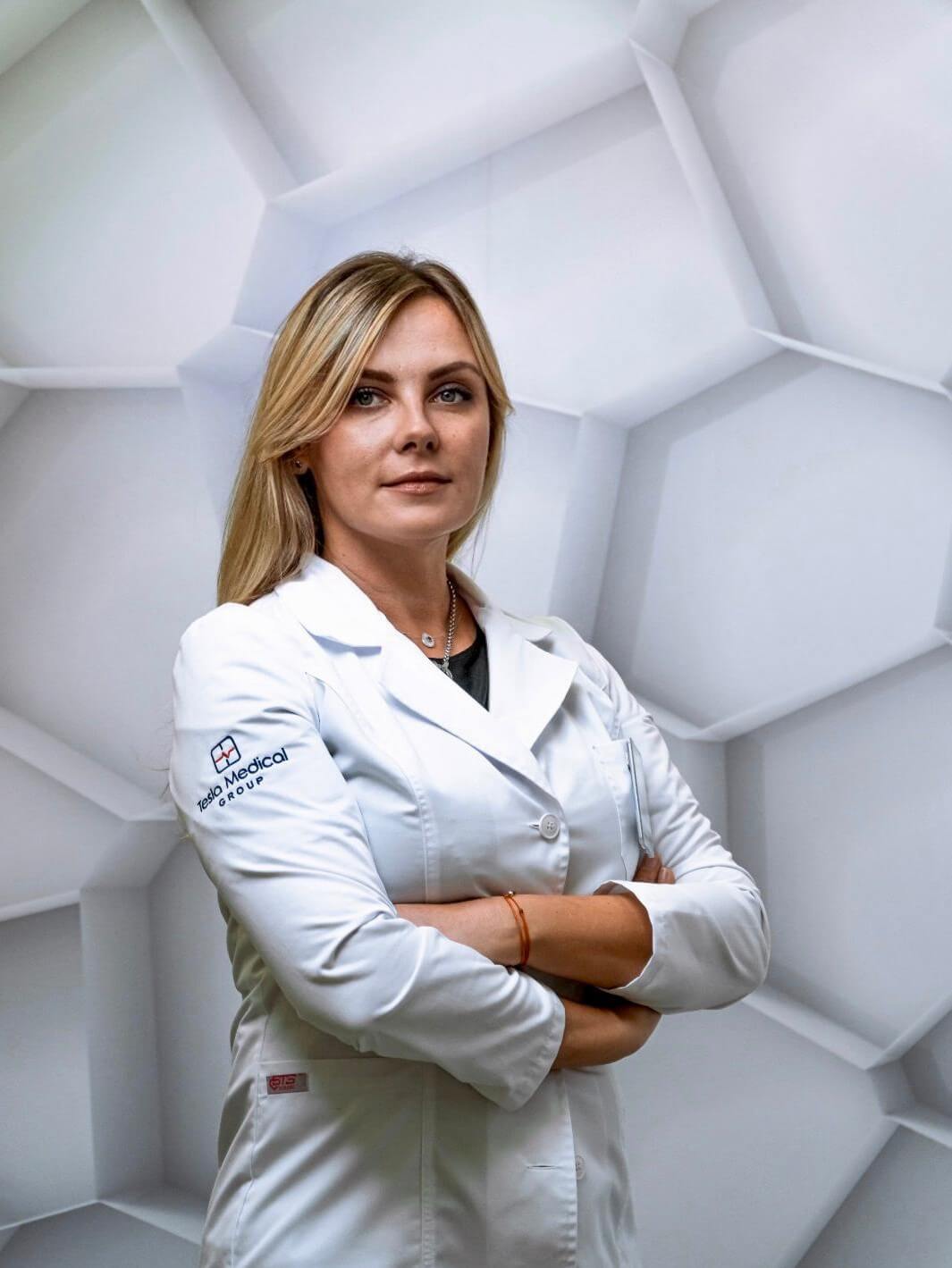 dr Bojana Knežević